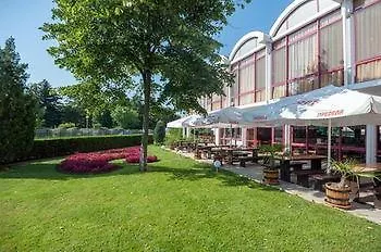 Hotel Longosa Garden Slantschew brjag 4*,