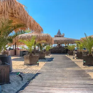 Platinum & Casino Otel